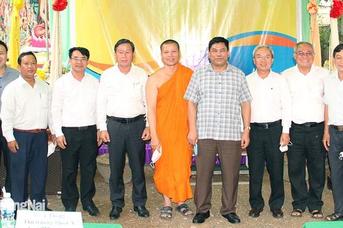Kết nối người dân làm việc tốt