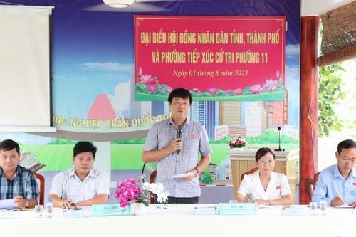 Bí thư Tỉnh ủy Lê Quốc Phong tiếp xúc cử tri Phường 11, TP Cao Lãnh