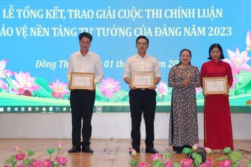 Họp mặt kỷ niệm 93 năm Ngày truyền thống ngành Tuyên giáo của Đảng