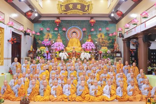 Lần đầu nhập hạ