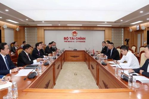 Bộ Tài chính chia sẻ kinh nghiệm chuyển đổi đơn vị sự nghiệp công lập với Bộ Nội vụ Lào