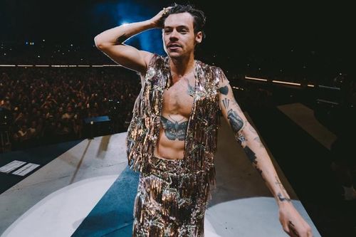 Harry Styles kết thúc chuyến lưu diễn 'Love On Tour'