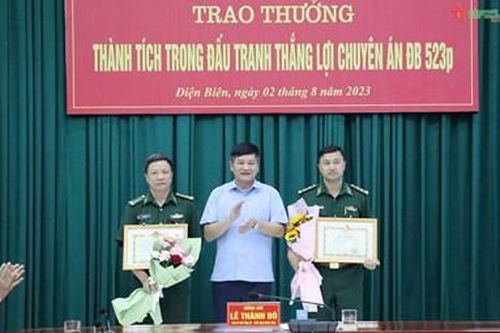 Điện Biên: Thưởng nóng thành tích đấu tranh phòng, chống tội phạm ma túy