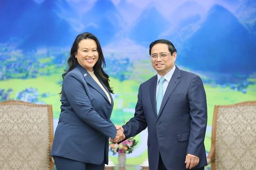 Thủ tướng Phạm Minh Chính tiếp đoàn quan chức, doanh nghiệp bang California, Hoa Kỳ