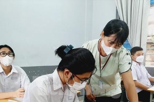 Nghịch lý tuyển sinh lớp 10 ở TPHCM: Thiếu chỉ tiêu vì… học sinh không nhập học