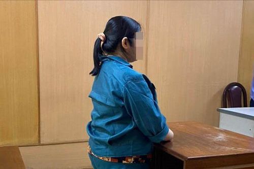 Lừa bán thiên thạch chiếm đoạt hơn 44 tỷ đồng