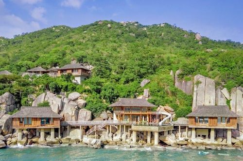 Trả lương Hoa hậu Ngọc Hân gần 1 tỷ đồng, doanh nghiệp làm ăn ra sao?
