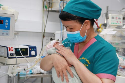 Thành phố Hồ Chí Minh trước thách thức 'kép' về vấn đề dân số