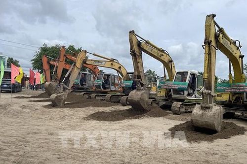 Bến Tre khởi công xây dựng hạ tầng Khu công nghiệp Phú Thuận