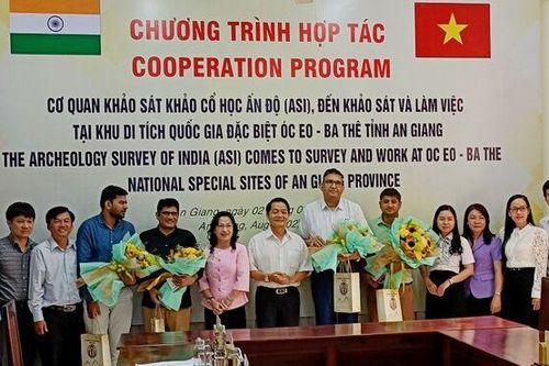 Cơ quan Khảo sát khảo cổ học Ấn Độ khảo sát và làm việc tại Khu Di tích quốc gia đặc biệt Óc Eo - Ba Thê