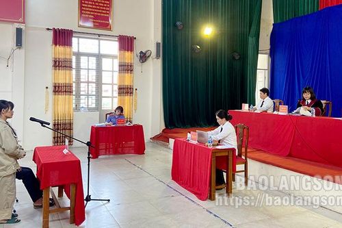 Hai vợ chồng lĩnh án tù vì chống người thi hành công vụ