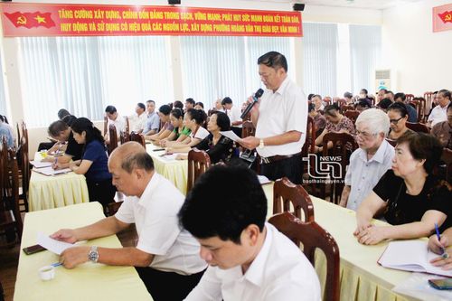 Cử tri kiến nghị nhiều vấn đề liên quan đến đời sống dân sinh
