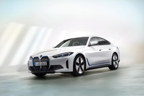 Xe điện hạng sang BMW i4 ra mắt tại Việt Nam