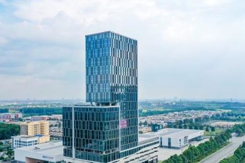 Thuế và các khoản phải nộp ngân sách của Becamex, Lizen, PV Drilling, CenLand....trong 6 tháng như thế nào?