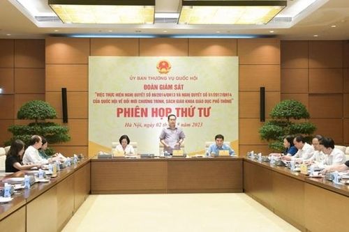 Phó Chủ tịch Thường trực Quốc hội Trần Thanh Mẫn chủ trì phiên họp thứ tư của Đoàn giám sát về đổi mới chương trình, sách giáo khoa giáo dục phổ thông