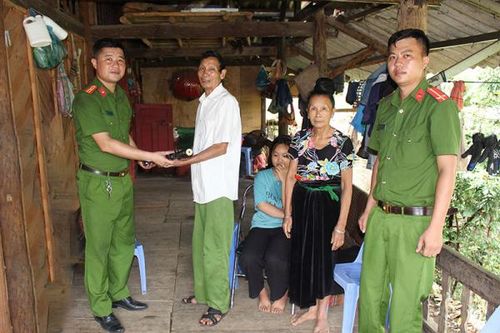 Chuyện thu hồi vũ khí trong vùng dân tộc thiểu số ở Sơn La