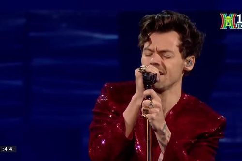 Harry Styles kết thúc chuyến lưu diễn 'Love On Tour'