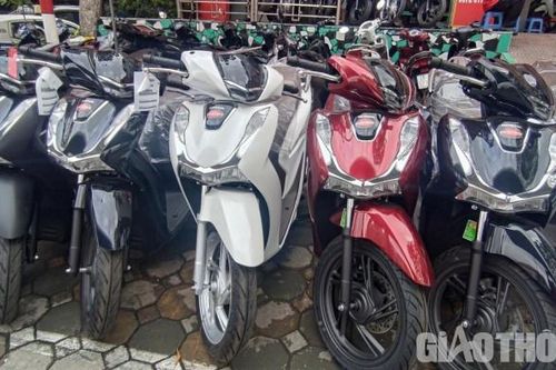 Cập nhật giá xe SH mới nhất tháng 8: Tăng giá trở lại