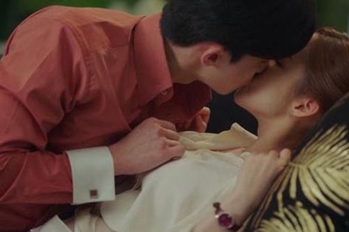 Chuyên gia tội phạm chỉ điểm then chốt khiến nhiều người 'sập bẫy' tình một đêm qua mạng