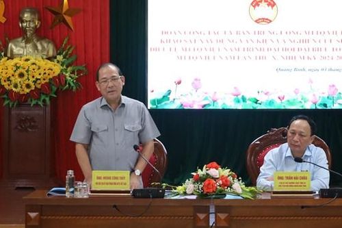 Phó Chủ tịch Hoàng Công Thủy làm việc với Mặt trận Quảng Bình