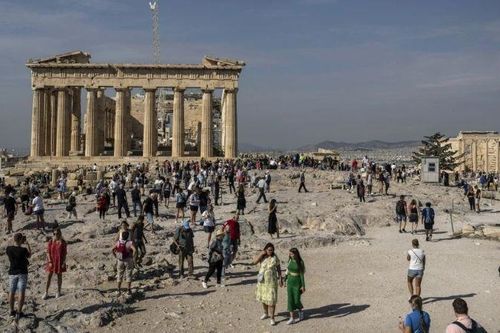 Hy Lạp giới hạn lượng khách tham quan thành cổ Acropolis