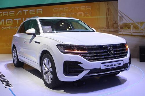 Volkswagen Touareg tại Việt Nam 'đại hạ giá kỷ lục' tới hơn 200 triệu