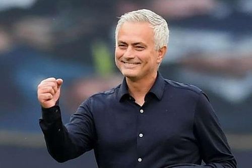 HLV Mourinho làm Giám đốc Học viện thể thao Saudi Arabia