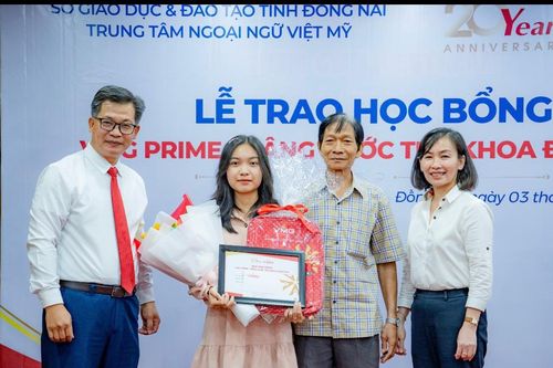 6 thủ khoa điểm thi của Đồng Nai được vinh danh