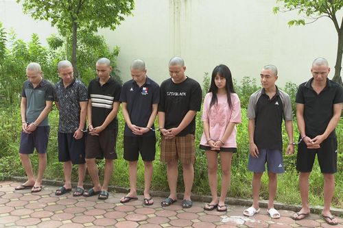 Hà Nội triệt phá ổ nhóm lừa đảo bằng công nghệ cao