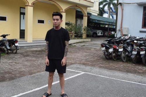 Nam thanh niên bán 3 thiếu nữ cho quán karaoke để lấy 20 triệu đồng