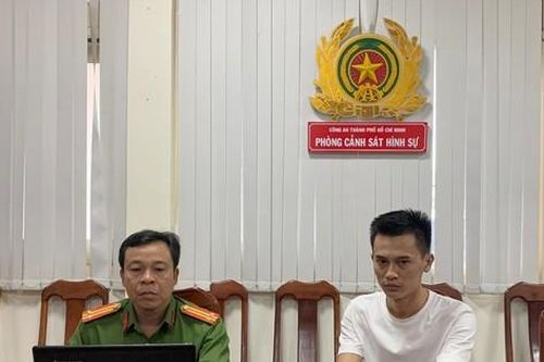 Trùm buôn siêu xe Phan Công Khanh khai gì?