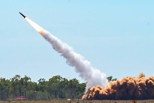 Tên lửa đạn đạo ATACMS của Mỹ lần đầu được khai hỏa ở Australia