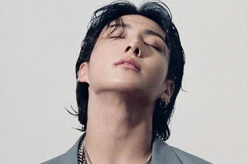 Phát ngôn dung tục về BTS