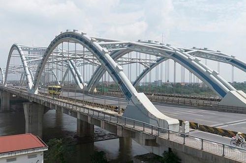 Mục sở thị cây cầu vòm thép nối liền huyện Đông Anh với quận Long Biên
