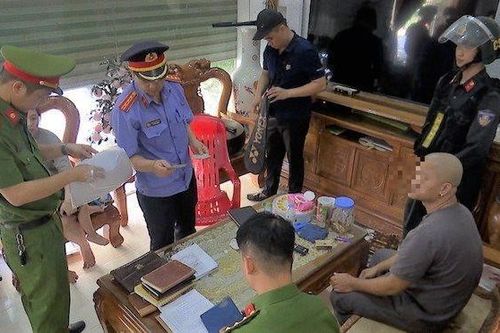 6 người trong cùng một gia đình điều hành đường dây 'bốc bát họ' lãi suất cao