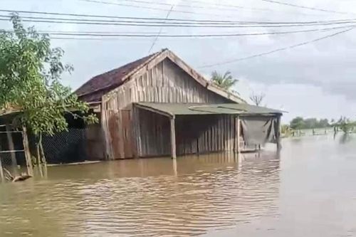 Đắk Lắk: Nhà ngập lụt, một người đàn ông bị điện giật tử vong