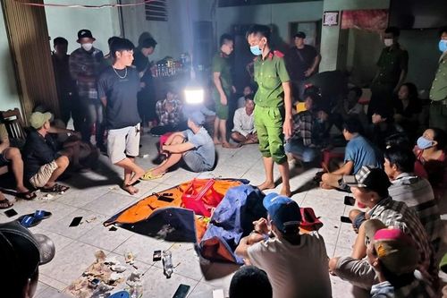 Bắt quả tang 29 đối tượng đánh bạc thu giữ trên 200 triệu đồng