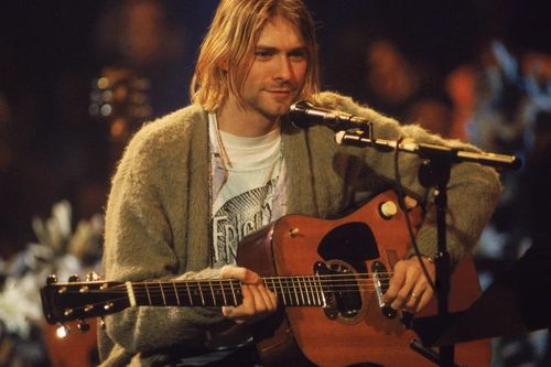 Đấu giá các kỷ vật gắn liền với hai huyền thoại âm nhạc Kurt Cobain, Elvis Presley