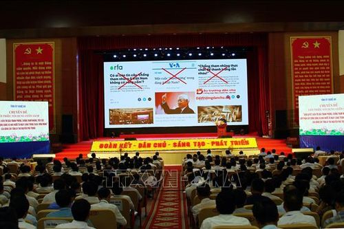 Nghệ An: Giới thiệu cuốn sách của Tổng Bí thư Nguyễn Phú Trọng về phòng, chống tham nhũng, tiêu cực