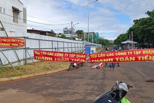 Đề nghị giải quyết vụ người lao động bị các nhà thầu nợ hơn 6 tỷ đồng