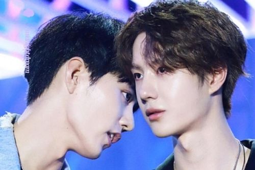 Vương Nhất Bác bất ngờ vươn lên dẫn trước khi Tiêu Chiến đang bận nghỉ ngơi