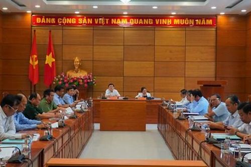 Tiếp tục thảo luận các giải pháp thực hiện Nghị quyết Đại hội đại biểu Đảng bộ tỉnh lần thứ XI đề ra
