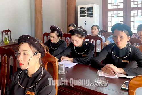 Tập huấn nâng cao năng lực nghiệp vụ hướng dẫn viên tại điểm năm 2023