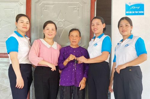 Phú Lương: Hỗ trợ phụ nữ nghèo xây dựng nhà Mái ấm tình thương
