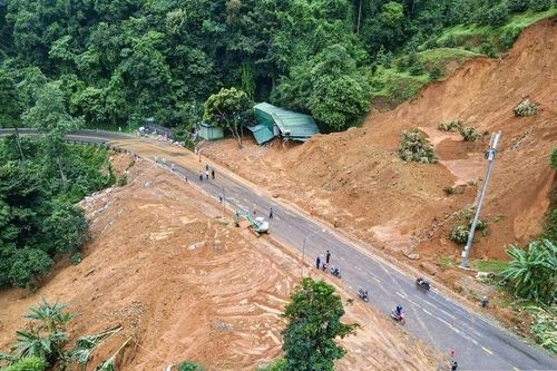 Lâm Đồng: Kiểm tra nguy cơ sạt lở một số tuyến đường đèo