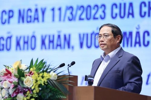 Thủ tướng: 'Thị trường bất động sản khó khăn ở đâu tháo gỡ ở đó'