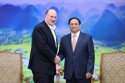 Chủ tịch Tập đoàn HSBC Mark Tucker thăm và làm việc tại Việt Nam