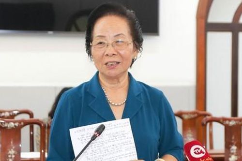 Cần có 'bảng lương riêng' cho nhà giáo