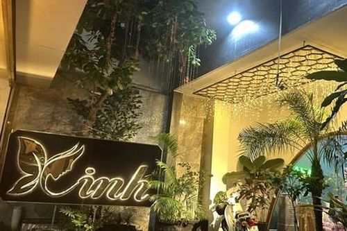 Một phụ nữ nhập viện cấp cứu sau khi tiêm filler làm đẹp