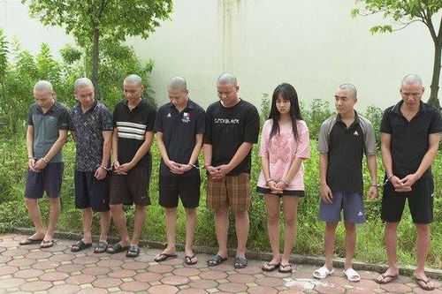 Triệt phá ổ nhóm lừa đảo công nghệ cao dưới hình thức tặng quà